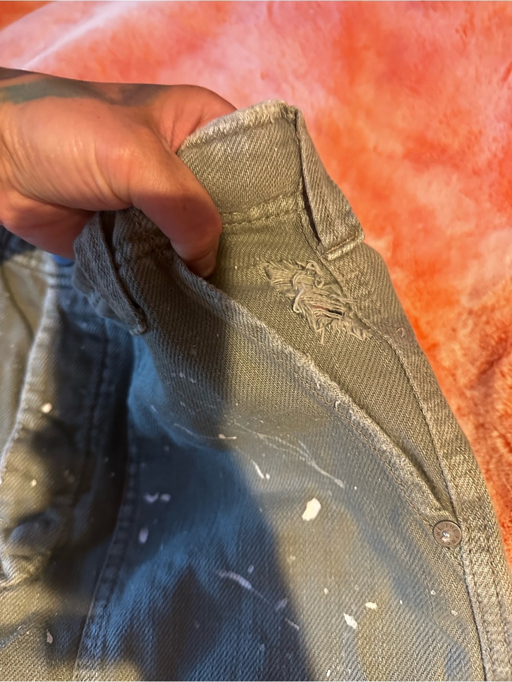 Free People We The Free Khaki Green Distressed Cargo Paint Splat Shorts - Picture 6 of 8